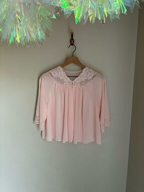 Vintage Vanity Fair Pink Pajama Cover Up Satin Night Jacket Size Medium